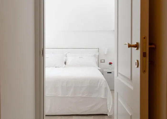 Borgofreddo Luxury Bed & Breakfast 4*