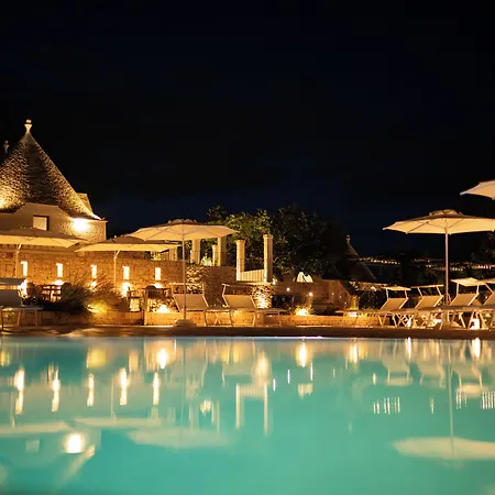 Borgofreddo Luxury 4* モノーポリ
