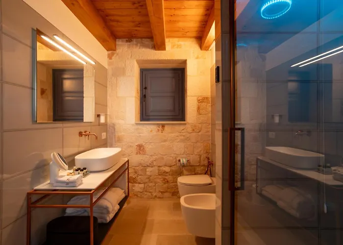 Borgofreddo Luxury فندق مبيت وإفطار